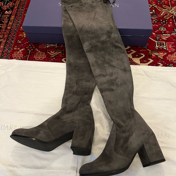 Stuart Weitzman over the knee suede boot-slate gray-9.5 - Picture 5 of 9